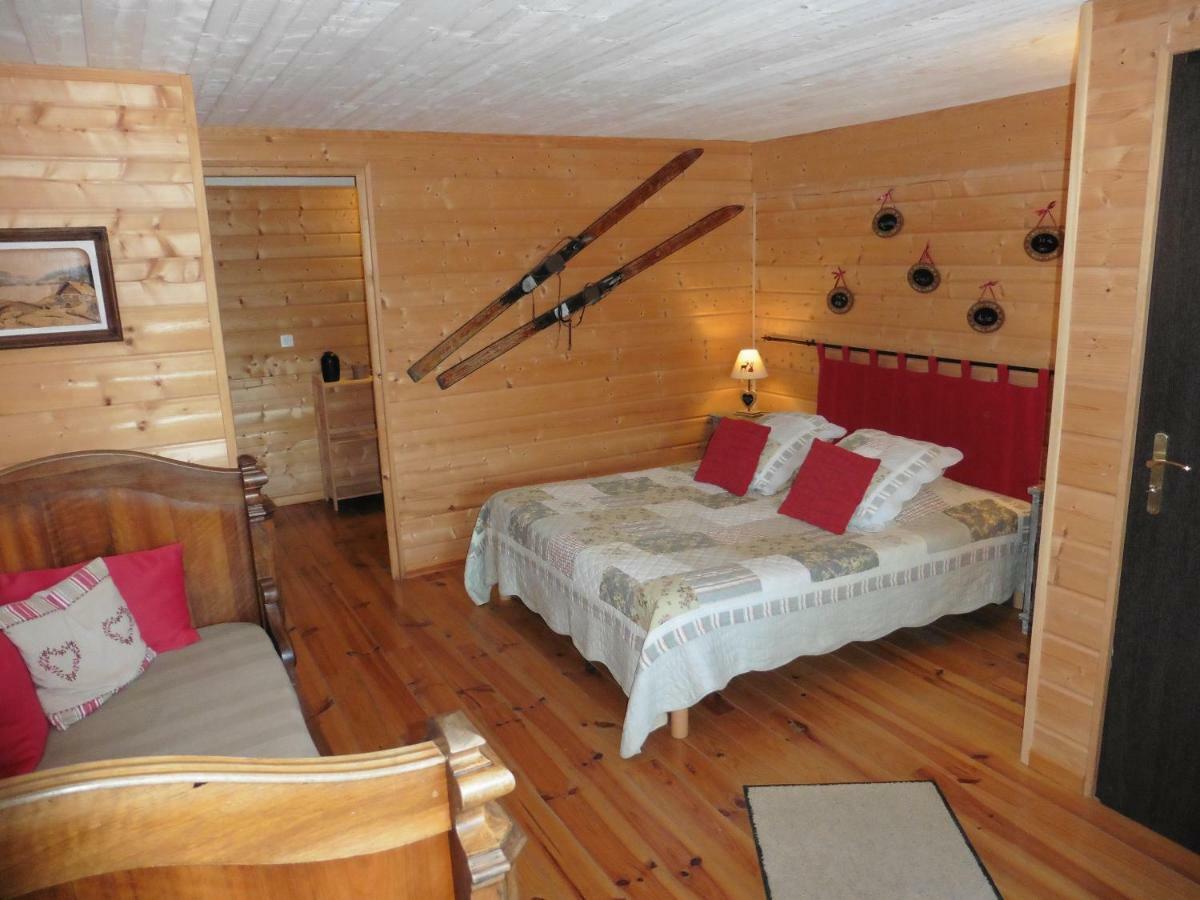 Chalet De Barraou Bed & Breakfast Binos Eksteriør bilde