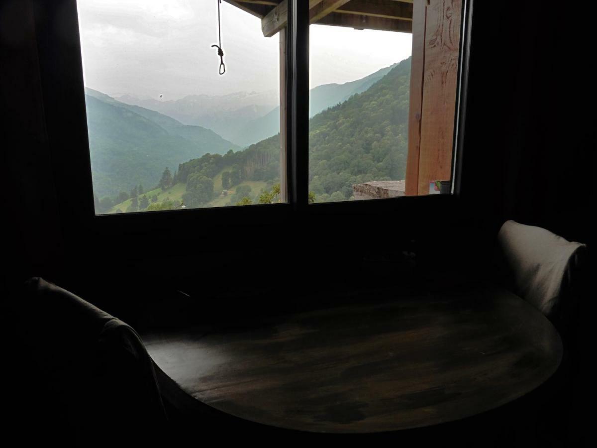 Chalet De Barraou Bed & Breakfast Binos Eksteriør bilde